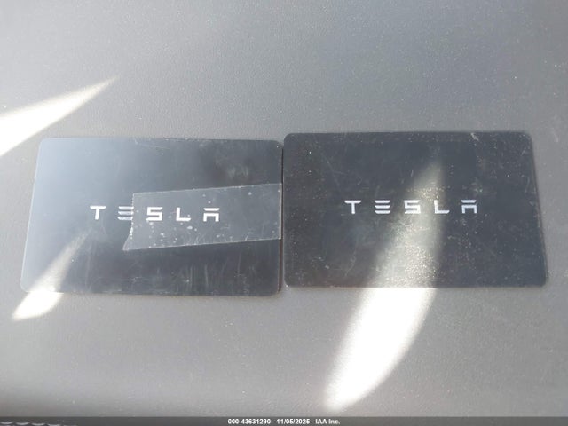2026 TESLA MODEL Y 7SAYGDED4TA459877 Photo 10