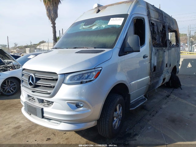 Mercedes Sprinter 2500 2021 W1X4EBVY0MP419587 Image 2