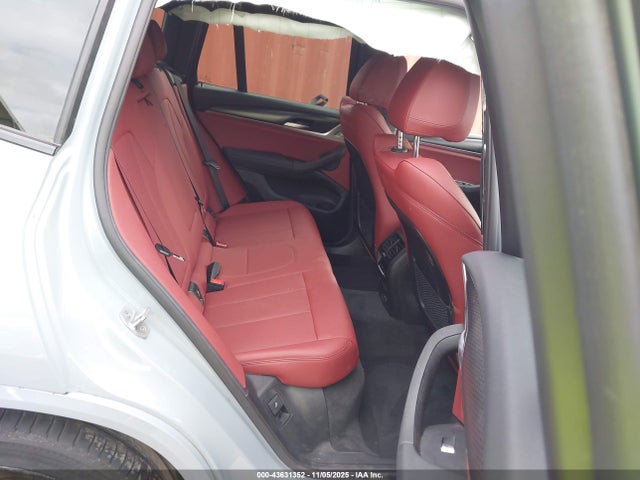 WBX47DP06PN238316 BMW X3 Sdrive30i