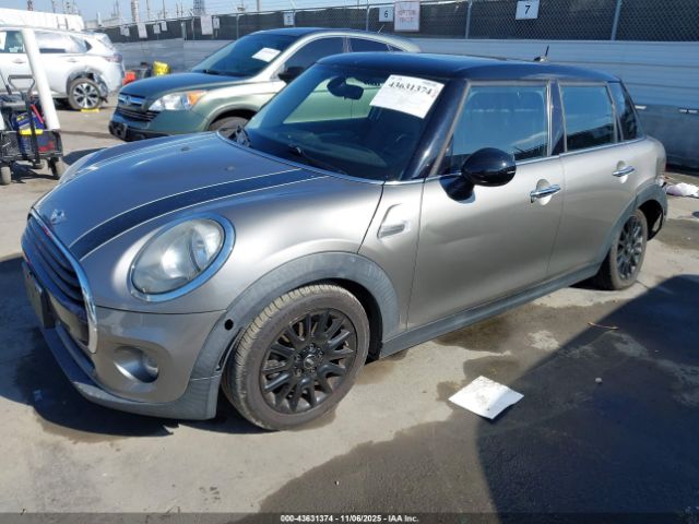 2018 MINI HARDTOP WMWXU1C53J2F79586 Photo 1