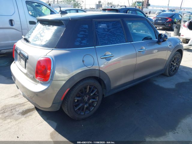 2018 MINI HARDTOP WMWXU1C53J2F79586 Photo 3