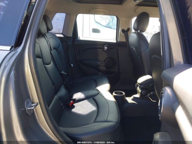 2018 MINI HARDTOP WMWXU1C53J2F79586 Photo 7