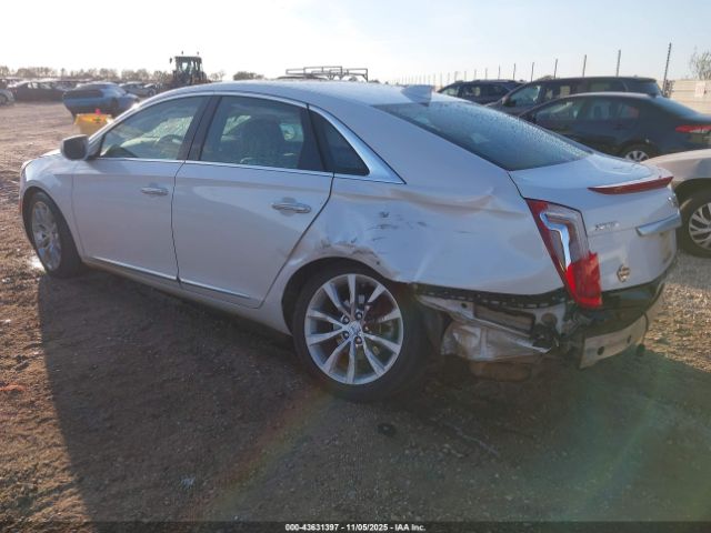 2017 CADILLAC XTS 2G61M5S32H9163055 Photo 2