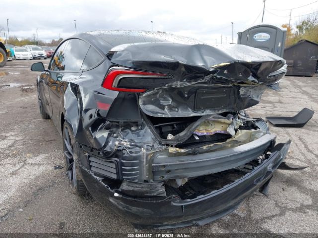 2024 TESLA MODEL 3 5YJ3E1ET4RF871702 Photo 2