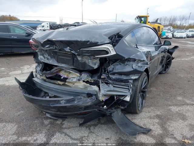 2024 TESLA MODEL 3 5YJ3E1ET4RF871702 Photo 3