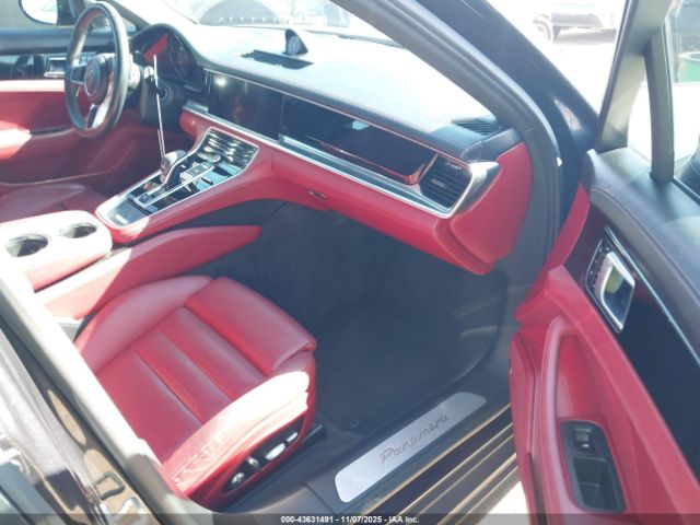 2018 PORSCHE PANAMERA WP0AA2A75JL109885 Photo 4