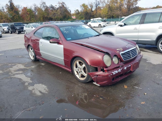 2002 MERCEDES-BENZ CLK 430 WDBLJ70G22T099940