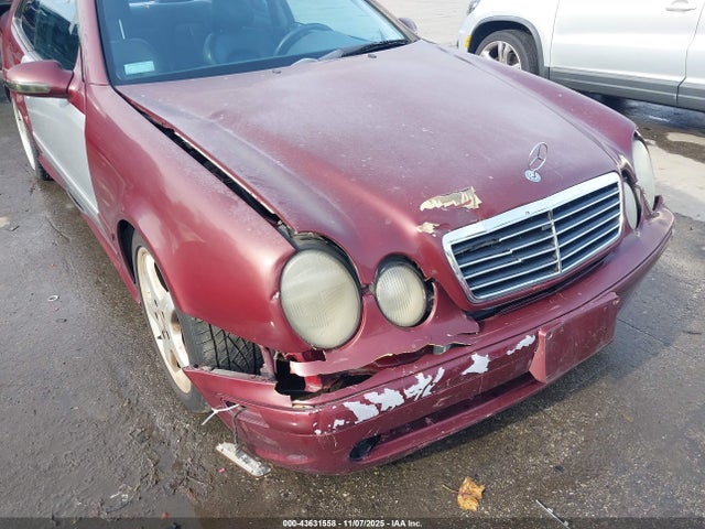 2002 MERCEDES-BENZ CLK 430 WDBLJ70G22T099940 Photo 5