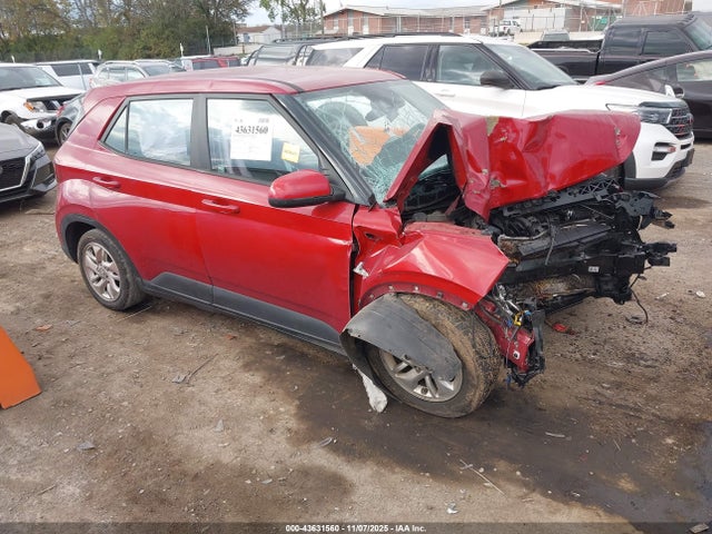 2021 HYUNDAI VENUE KMHRB8A37MU070419