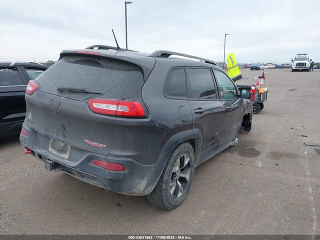 1C4PJMBS6FW652905 Jeep Cherokee