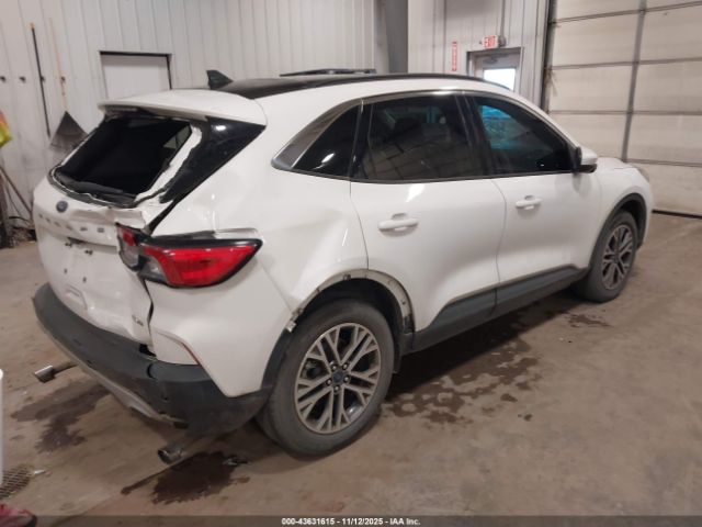 2022 FORD ESCAPE 1FMCU9H66NUB60586 Photo 3