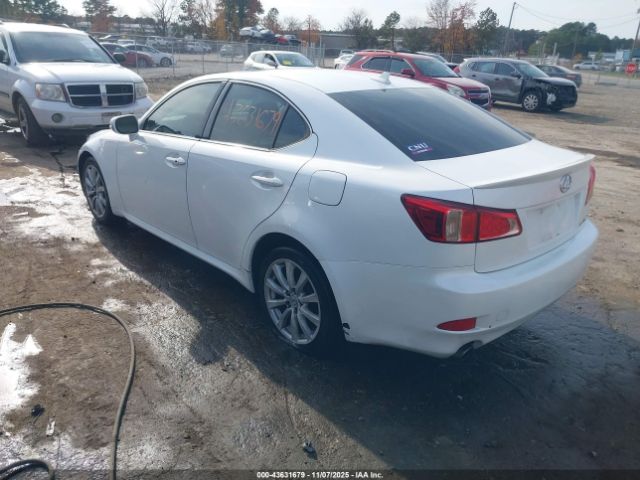 2012 LEXUS IS 250 JTHCF5C26C5052969 Photo 2
