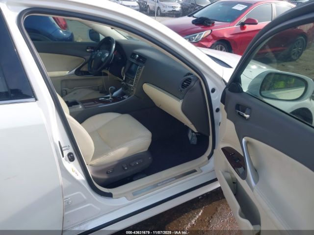 2012 LEXUS IS 250 JTHCF5C26C5052969 Photo 4