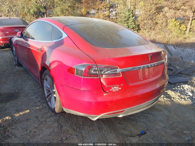 2014 TESLA MODEL S 5YJSA1H16EFP60189 Photo 2