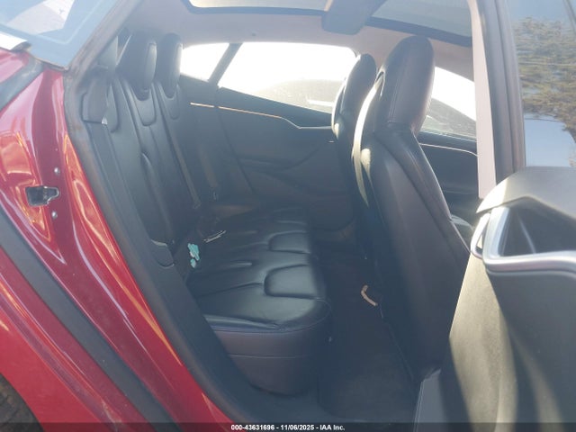 2014 TESLA MODEL S 5YJSA1H16EFP60189 Photo 7