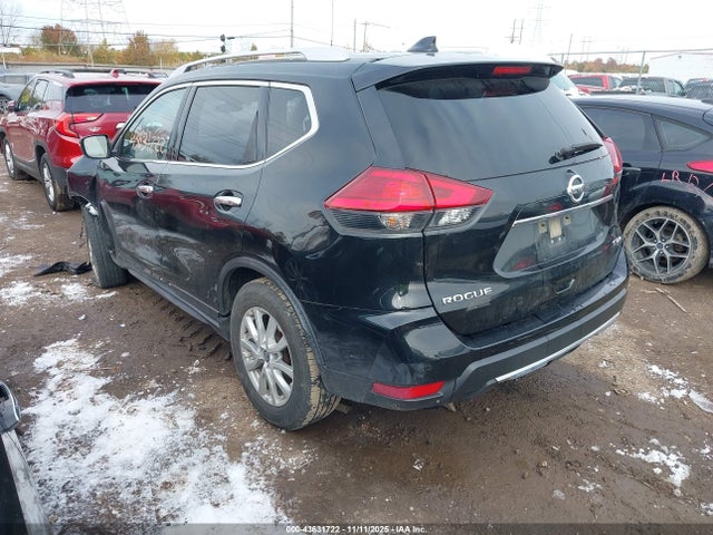 43631722 :رقم المزاد ، JN8AT2MV1HW016198 vin ، 2017 Nissan Rogue Sv مزاد بيع