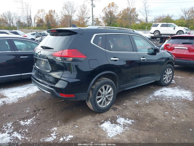 43631722 :رقم المزاد ، JN8AT2MV1HW016198 vin ، 2017 Nissan Rogue Sv مزاد بيع