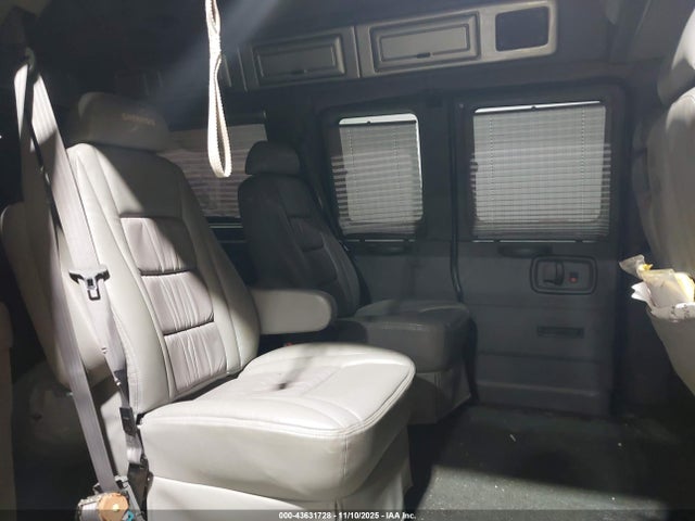 Aukcja sprzedaży 2005 Gmc Savana Upfitter, vin: 1GDFG15TX51112218, numer aukcji: 43631728
