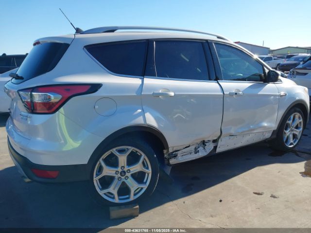 2018 FORD ESCAPE 1FMCU0J95JUD61972 Photo 5