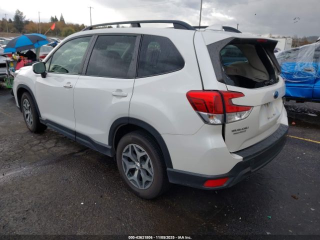 2020 SUBARU FORESTER JF2SKAJC9LH425757 Photo 2