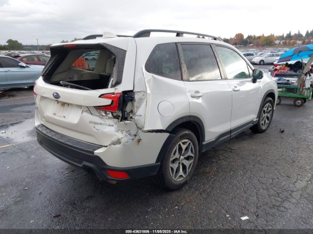 2020 SUBARU FORESTER JF2SKAJC9LH425757 Photo 3