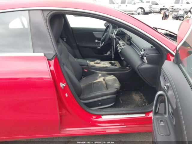 2020 MERCEDES-BENZ CLA 250 WDD5J4GB3LN071496 Photo 4