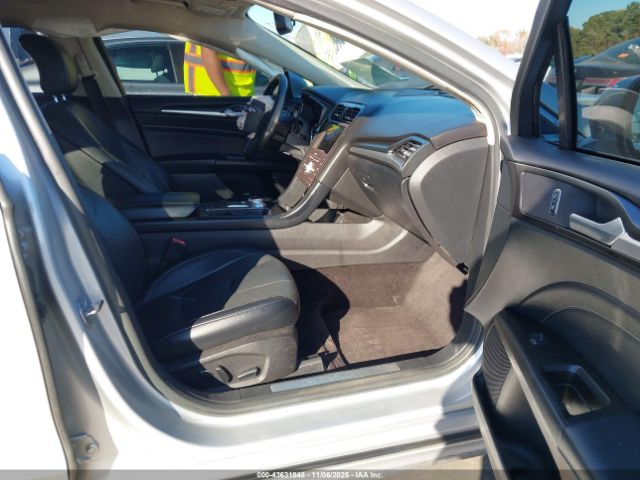 2017 FORD FUSION ENERGI 3FA6P0SU9HR191375 Photo 4