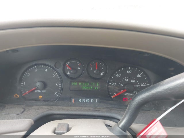 2007 FORD TAURUS 1FAFP53U77A107185 Photo 6