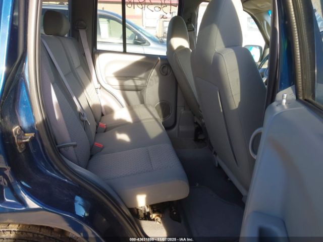 2005 JEEP LIBERTY 1J4GL38K05W606927 Photo 7