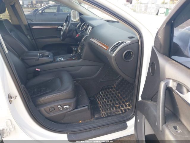 2013 AUDI Q7 WA1LMAFE2DD010130 Photo 4