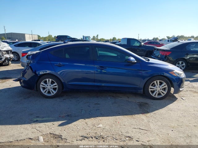 Продаж на аукціоні авто 2018 Hyundai Elantra Sel, vin: 5NPD84LF0JH218333, номер лоту: 43631973