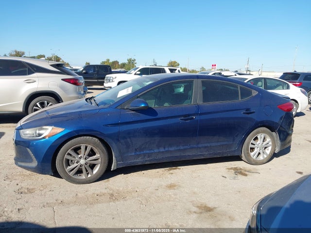 Продаж на аукціоні авто 2018 Hyundai Elantra Sel, vin: 5NPD84LF0JH218333, номер лоту: 43631973