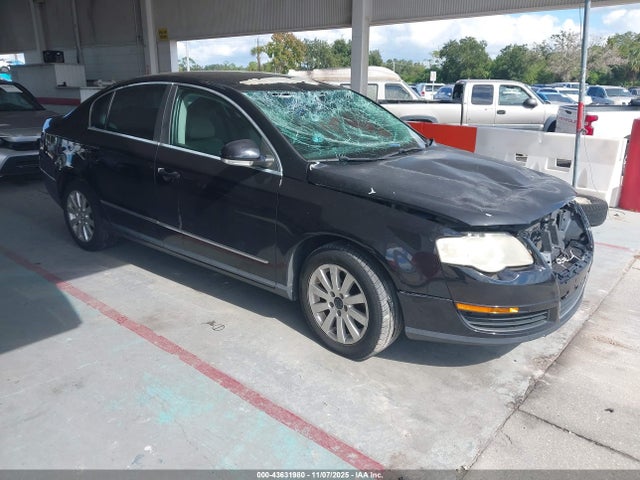 2008 VOLKSWAGEN PASSAT WVWJK73C68E204779