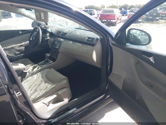 2008 VOLKSWAGEN PASSAT WVWJK73C68E204779 Photo 4