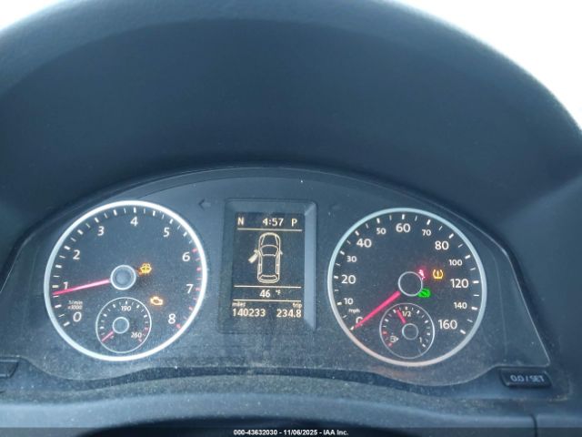 2011 VOLKSWAGEN TIGUAN WVGBV7AX9BW512463 Photo 6