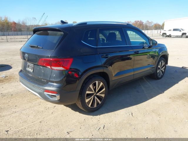 2022 VOLKSWAGEN TAOS 3VVWX7B25NM047012 Photo 3