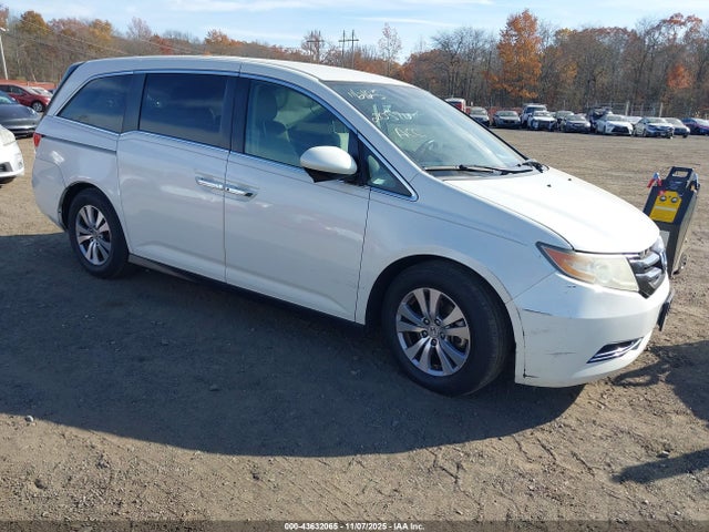 43632065 :رقم المزاد ، 5FNRL5H4XFB021547 vin ، 2015 Honda Odyssey Ex مزاد بيع