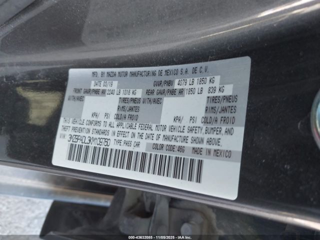 2019 MAZDA MAZDA3 3MZBPADL3KM109760 Photo 8