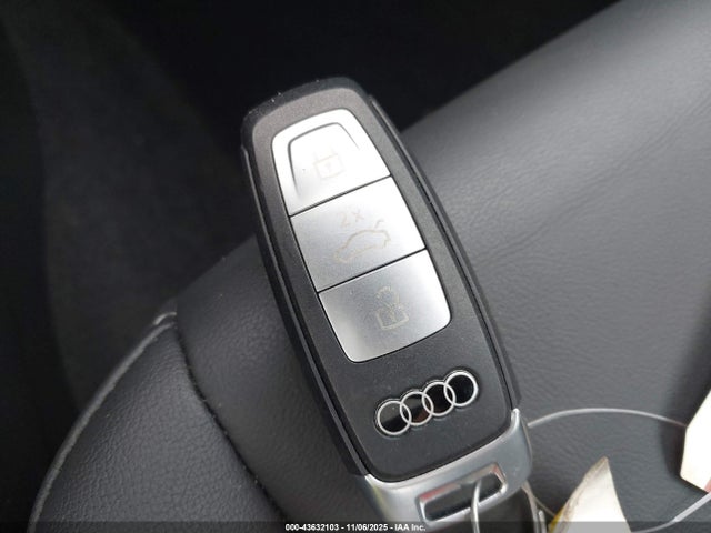 2025 AUDI A3 WAUGUDGY8SA060866 Photo 10