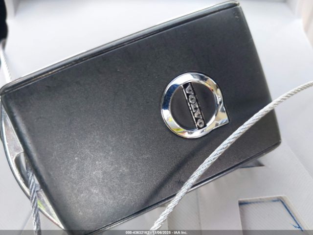 2023 VOLVO XC40 YV4L12UN4P2916042 Photo 10