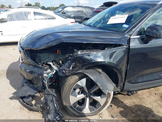 2023 VOLVO XC40 YV4L12UN4P2916042 Photo 5