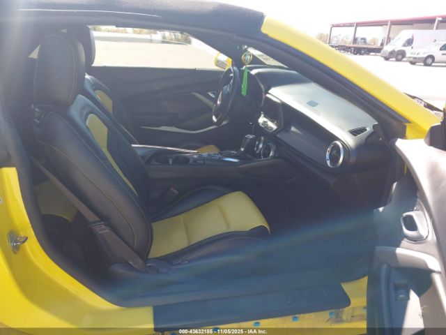 2017 CHEVROLET CAMARO 1G1FF3D78H0171357 Photo 4
