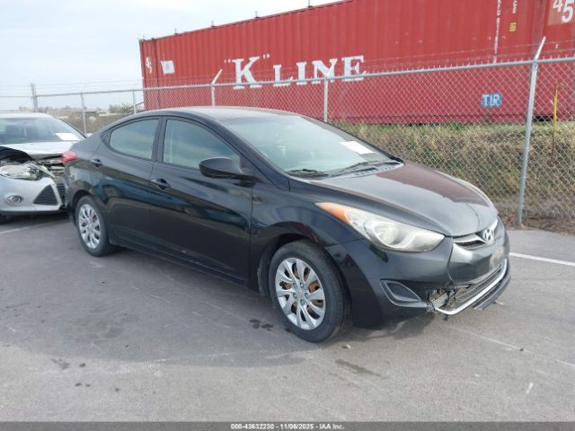 2012 HYUNDAI ELANTRA 5NPDH4AE3CH111838