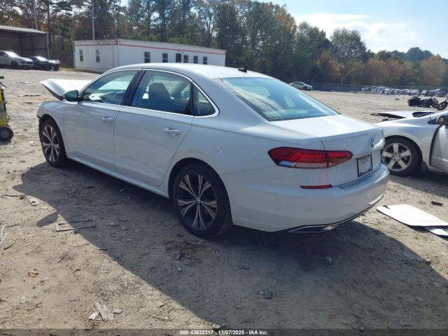 2021 VOLKSWAGEN PASSAT 1VWSA7A35MC009639 Photo 2