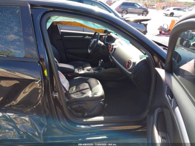 2016 AUDI A3 WAUA7GFF4G1064645 Photo 4