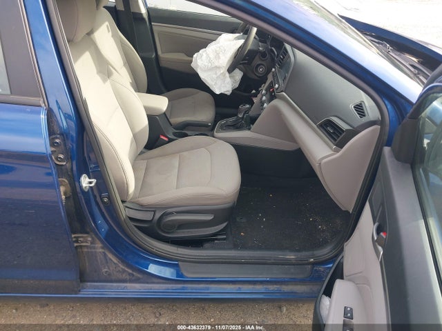 5NPD84LF2LH533721 Hyundai ELANTRA SEL