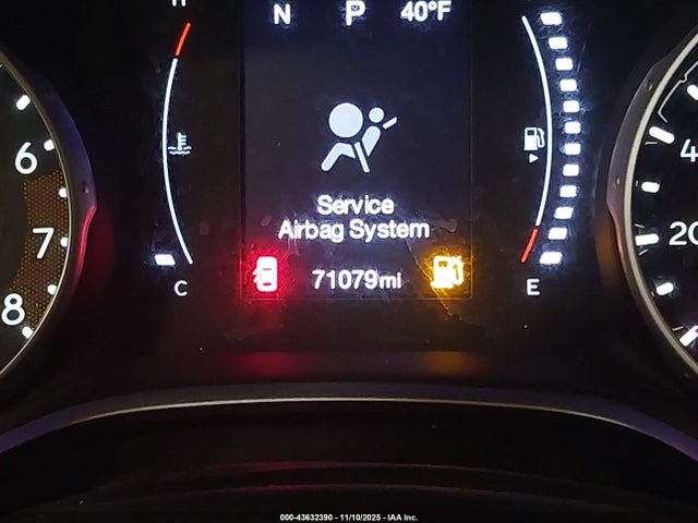 2018 Jeep Compass Latitude 4x4 მანქანა იყიდება აუქციონზე, vin: 3C4NJDBB7JT199707, აუქციონის ნომერი: 43632390