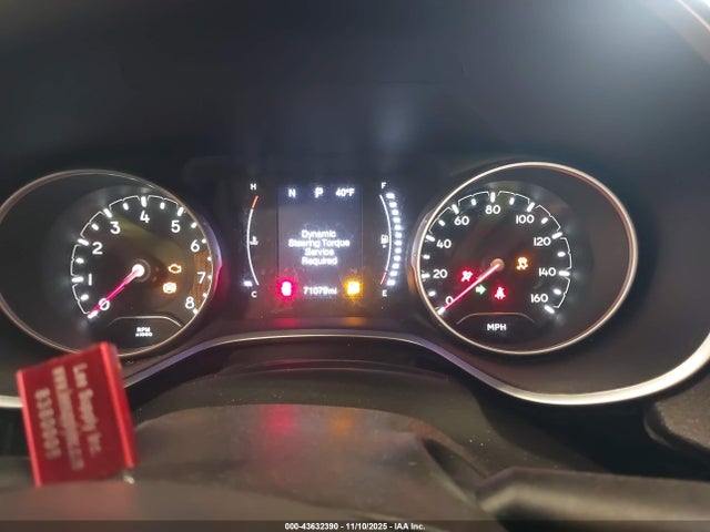 2018 Jeep Compass Latitude 4x4 მანქანა იყიდება აუქციონზე, vin: 3C4NJDBB7JT199707, აუქციონის ნომერი: 43632390