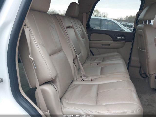 2011 CHEVROLET TAHOE 1GNSKBE00BR213883 Photo 7