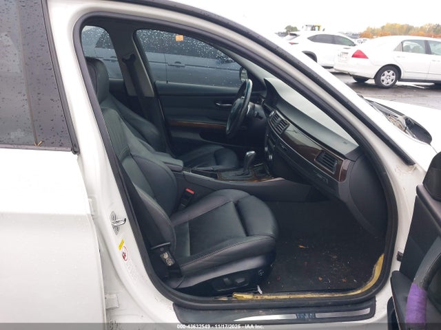 43632549 :رقم المزاد ، WBAPH77539NM28319 vin ، 2009 Bmw 328i مزاد بيع